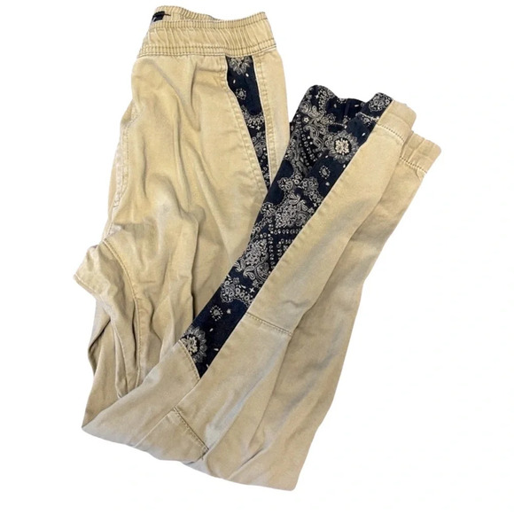 Black pants - Picture 1 of 4